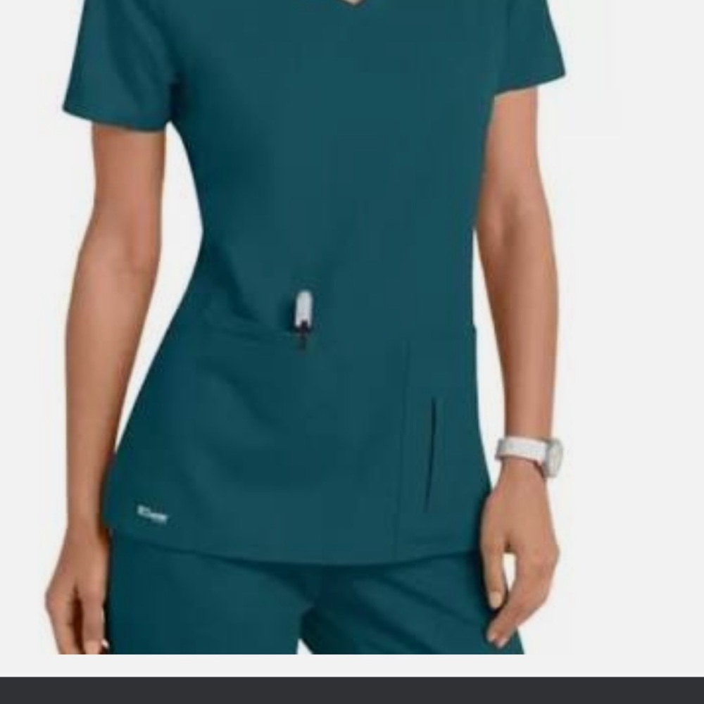Grey’s Anatomy Soft Active Scrub Set Limited Teal